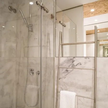 Friendly Border Design