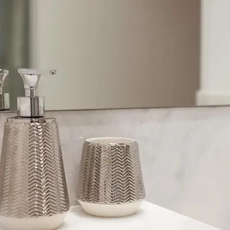 Friendly Border Design