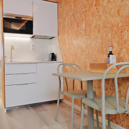 Friendly Border Design Apartman