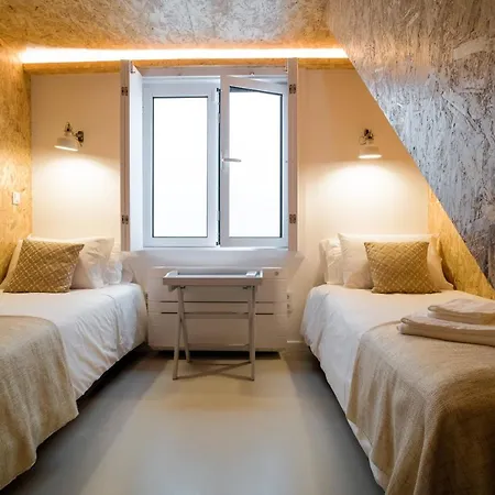 Friendly Border Design